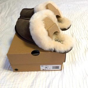 Ugg Scuffette II house slipper